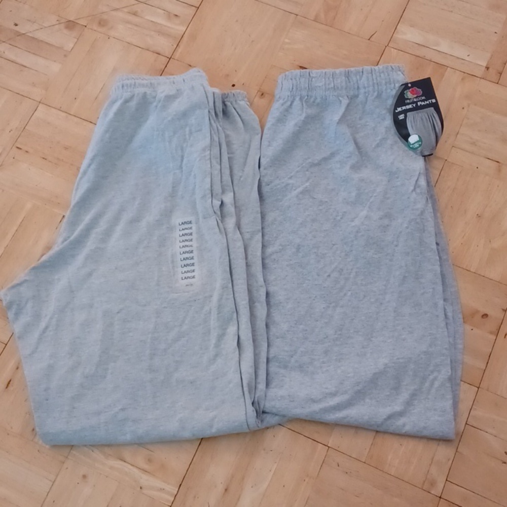 Jersey pull on pants pluma and fruit on the loom elastic waist and legs,…